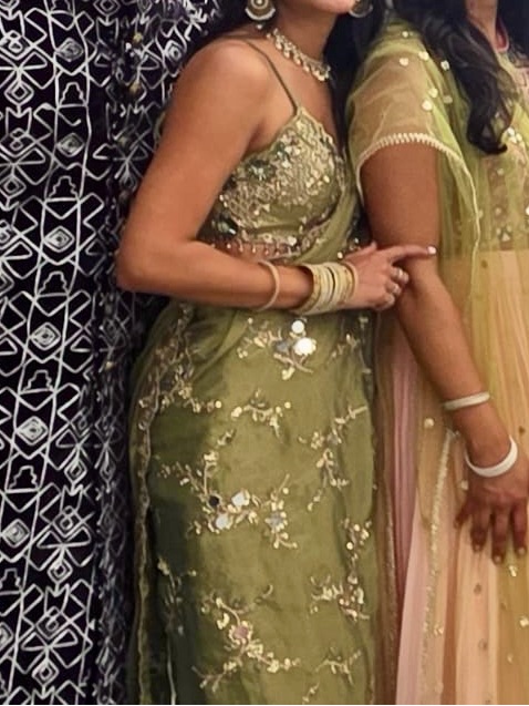 Moss Green Tissue Sari Lashkaraa - Xs — image 6 of 7